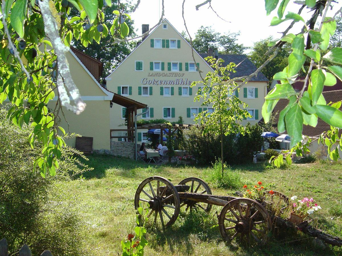 Landgasthof Gotzenmuhle Hotel Lichtenau  Buitenkant foto